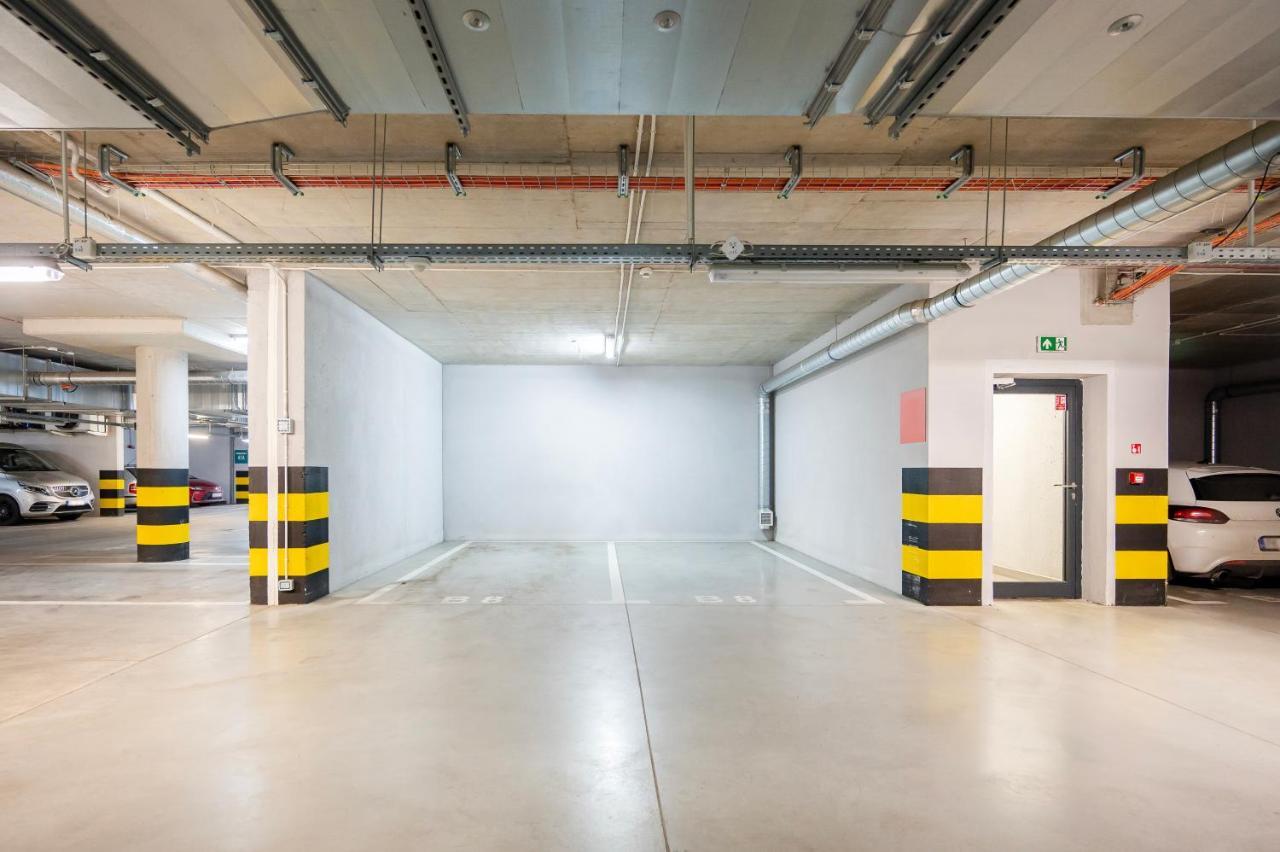 9Th Floor Lodz Manufaktura Apartments With Parking By Rentujemy Exterior foto